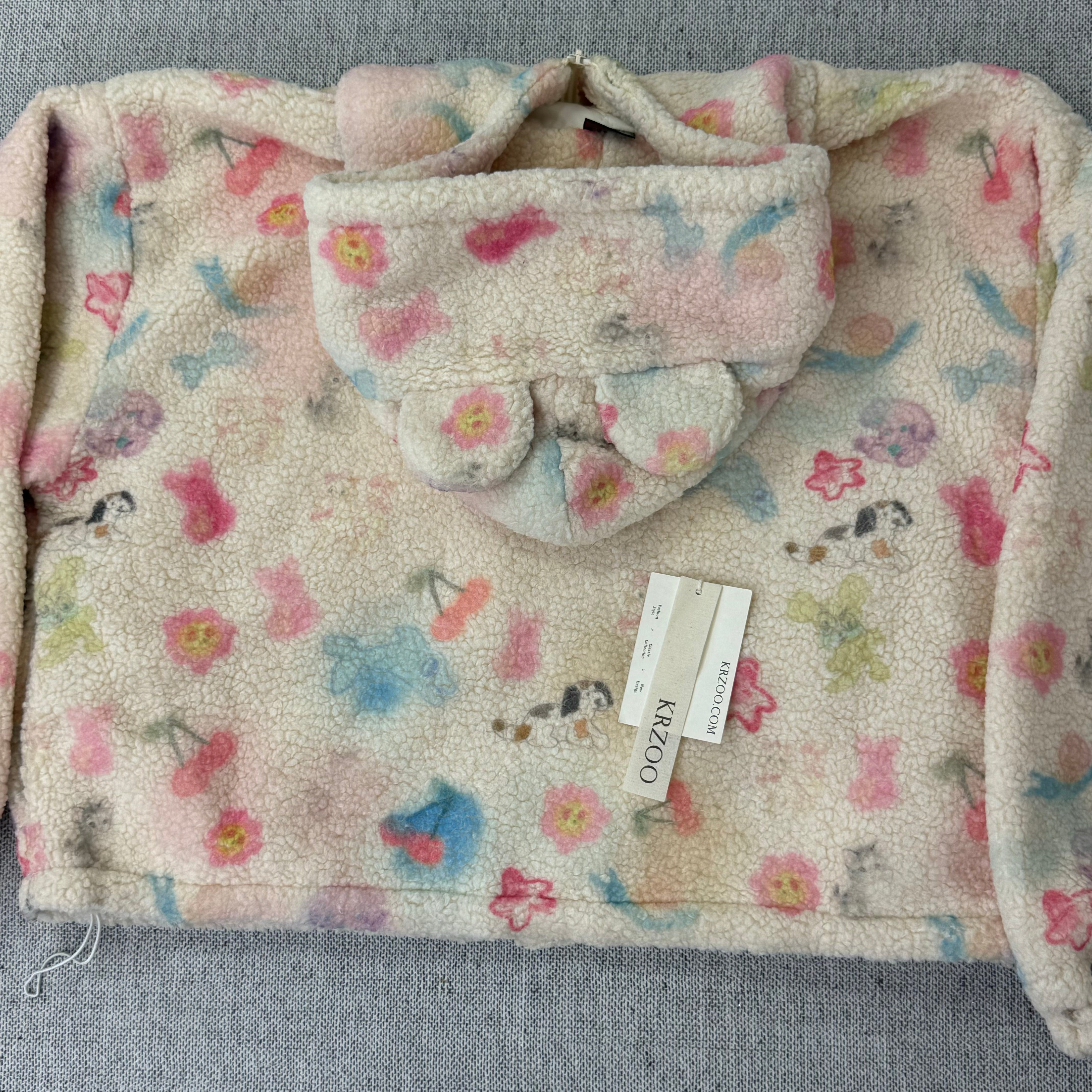 Cute graffiti lamb fur coat
