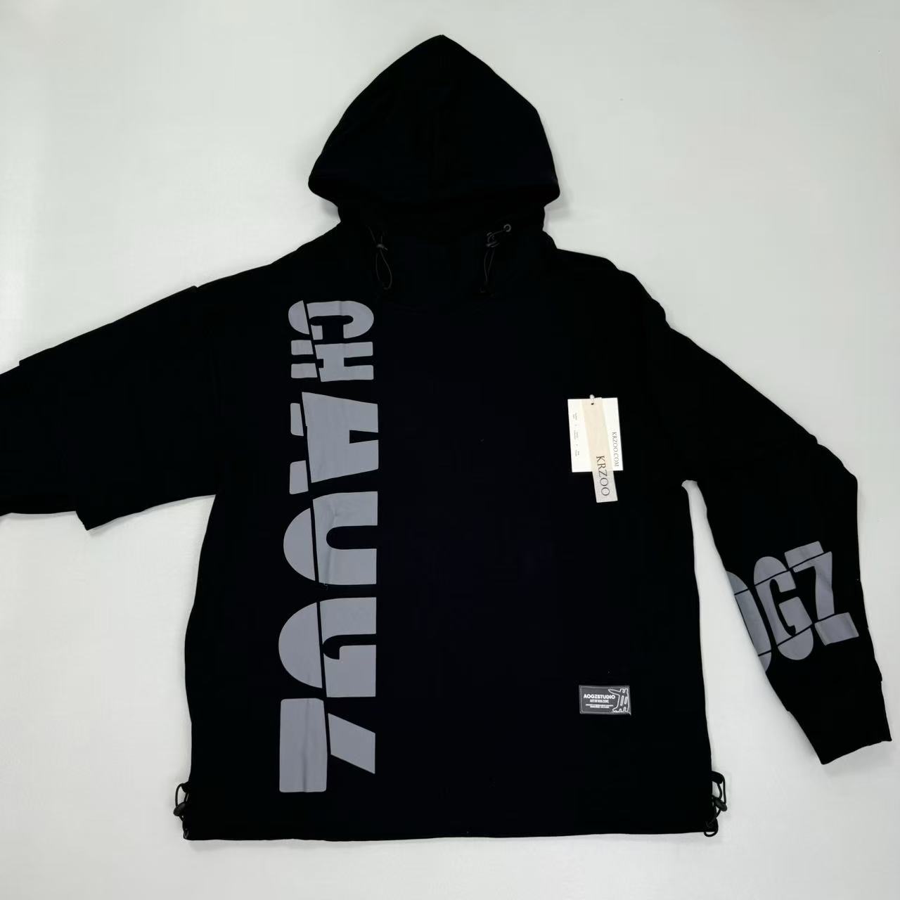 Two-piece sweatshirt with American-style hooded top