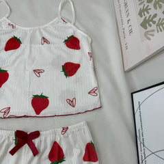 Strawberry heart patterned set