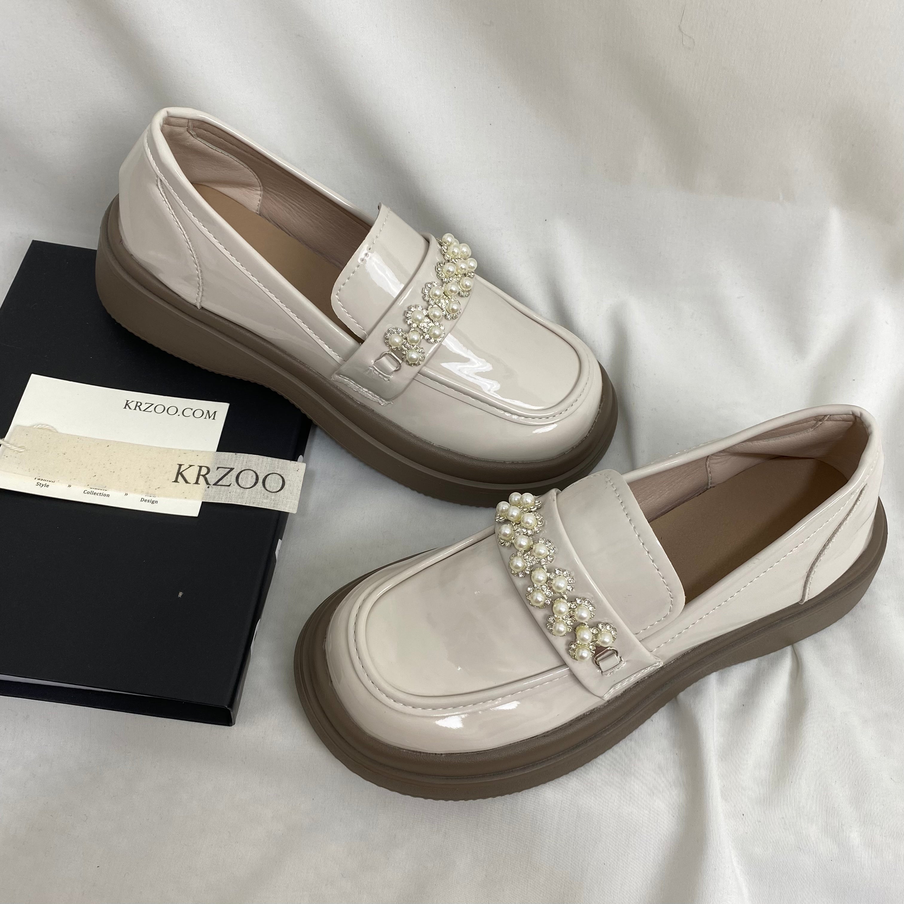 Pearl-Embellished Leather Shoes