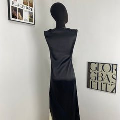 Solid Black Elegant Commuter Skirt