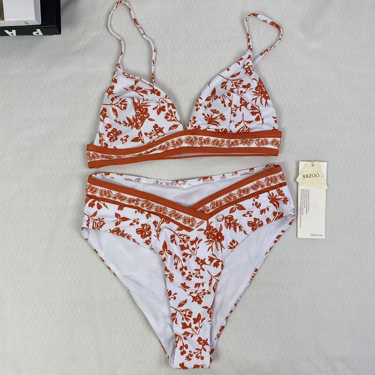 National pattern V-neck swimming suit