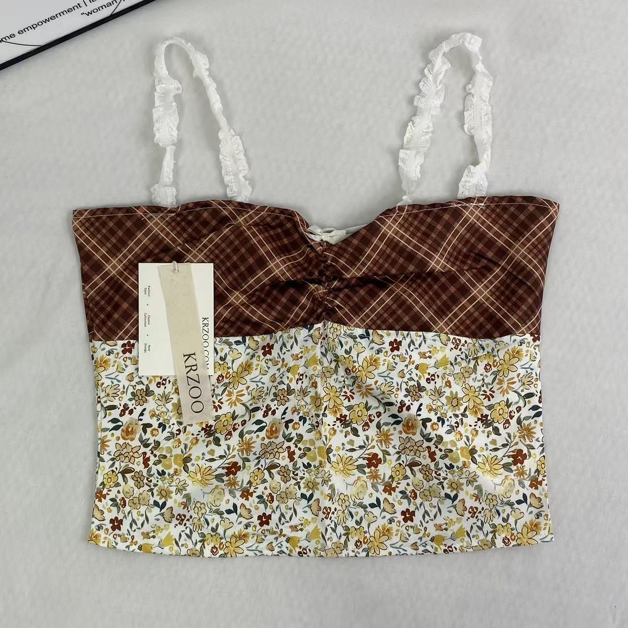 Floral pattern square-neck pleated T-shirt top