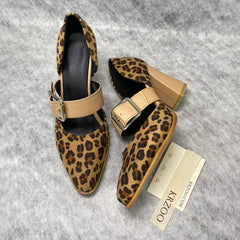 Sharp leather strap buckle with leopard print shoes