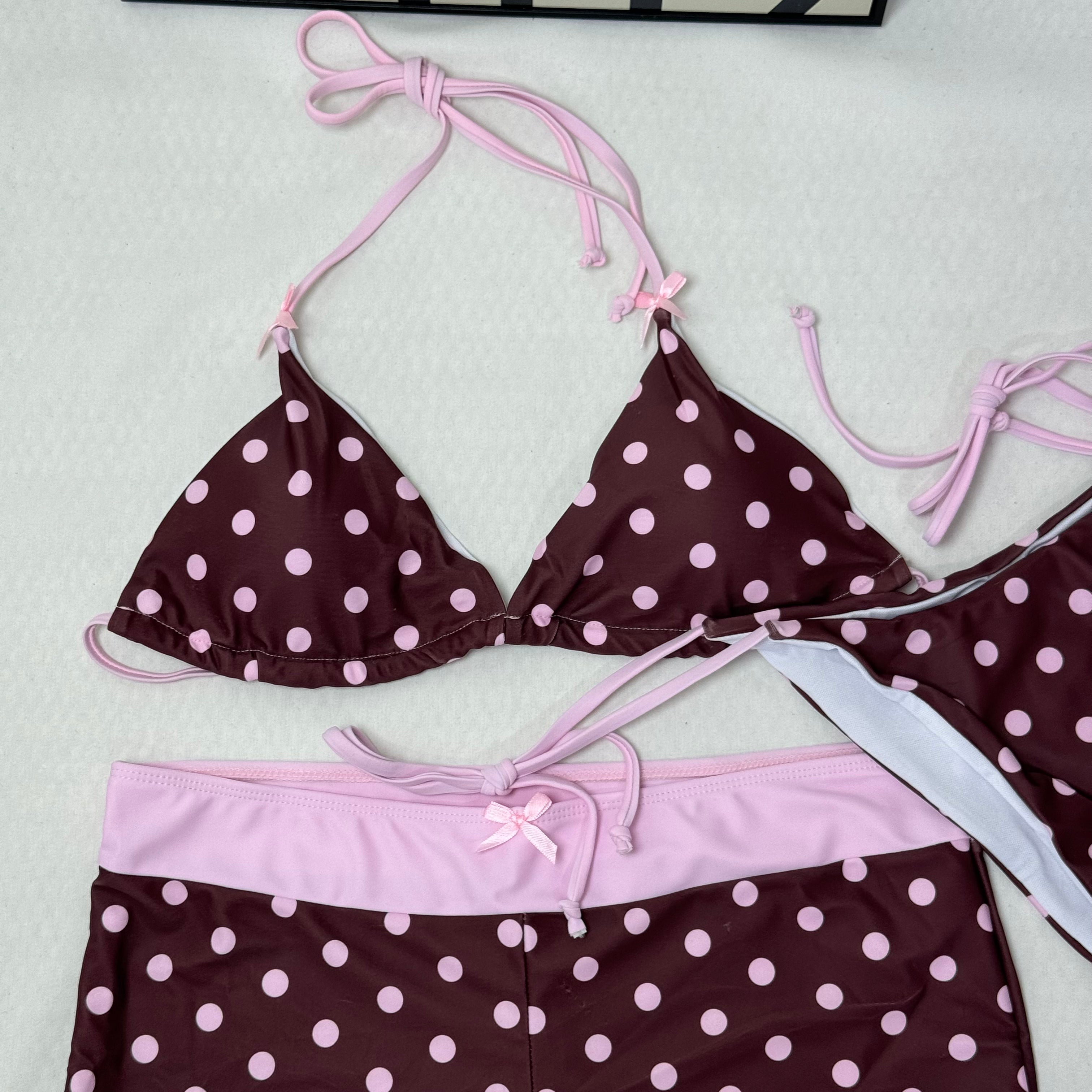 Dot-pattern two-piece strapless swimsuit