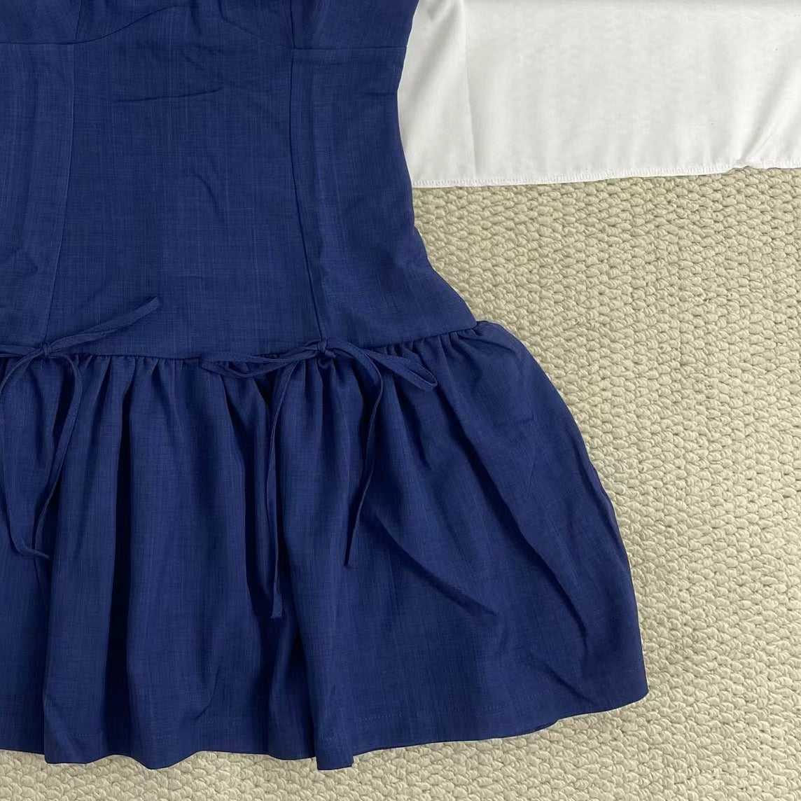 Dress With Tie-Knot Detail