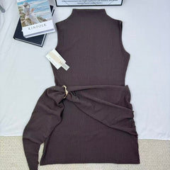 Knitted texture pattern metal snap closure dress