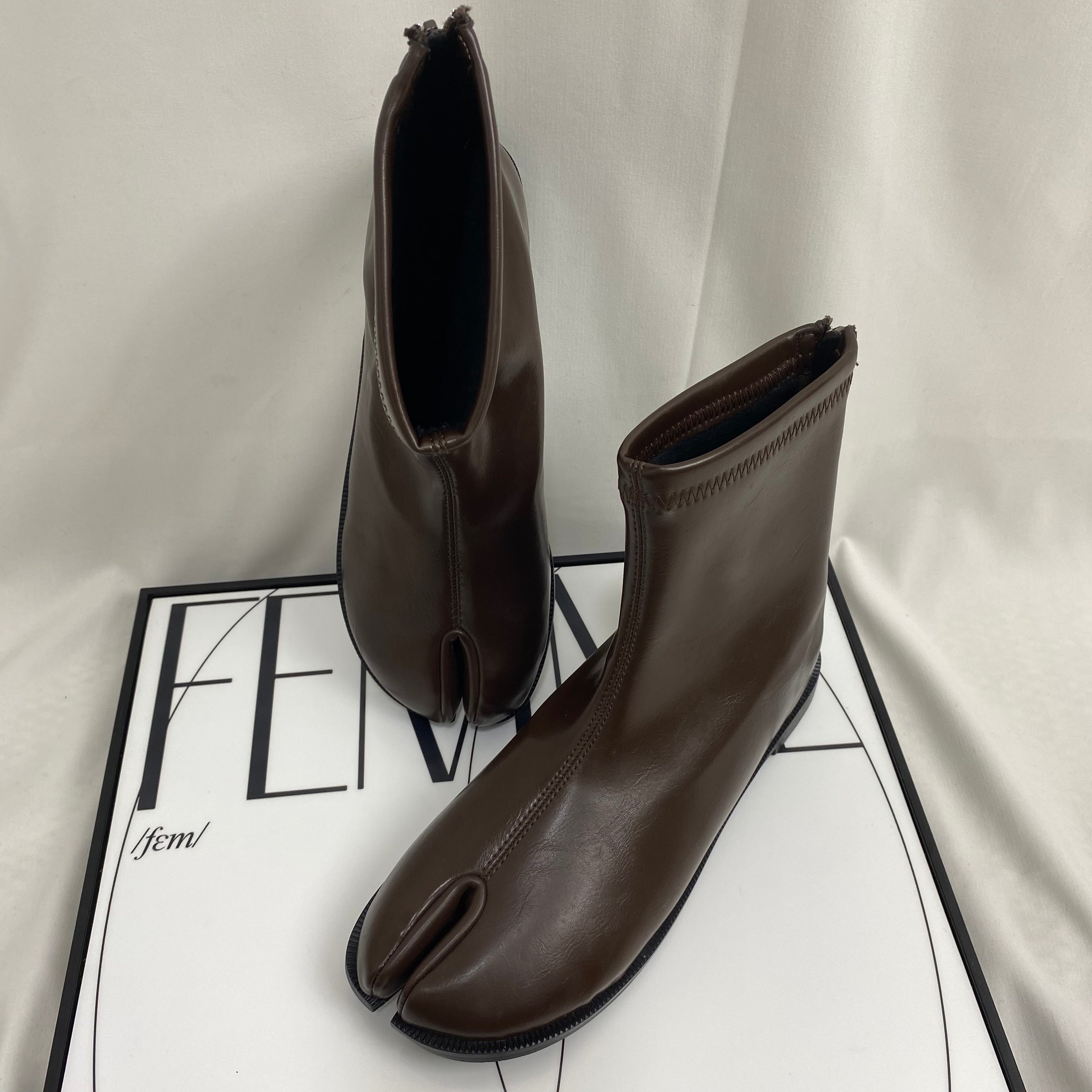 Pig Trotter Split Toe Martin Boots