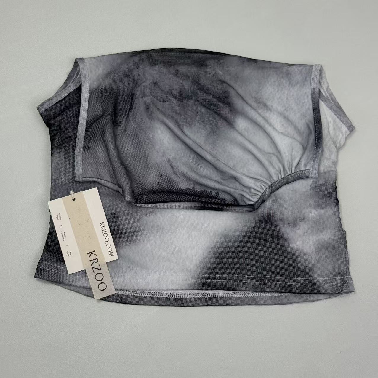 Street style printed mesh blouse