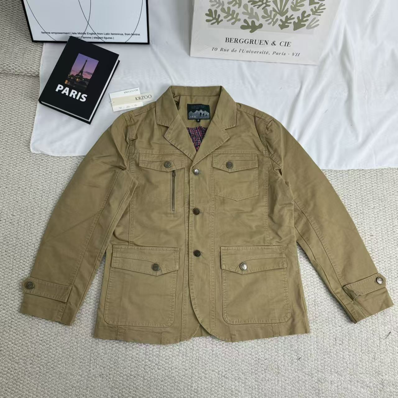 Single-button blazer jacket