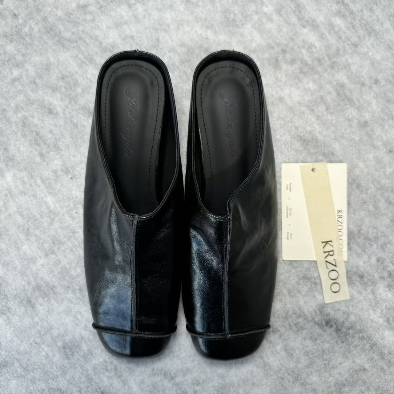 Leather-covered headless half-heeled slippers