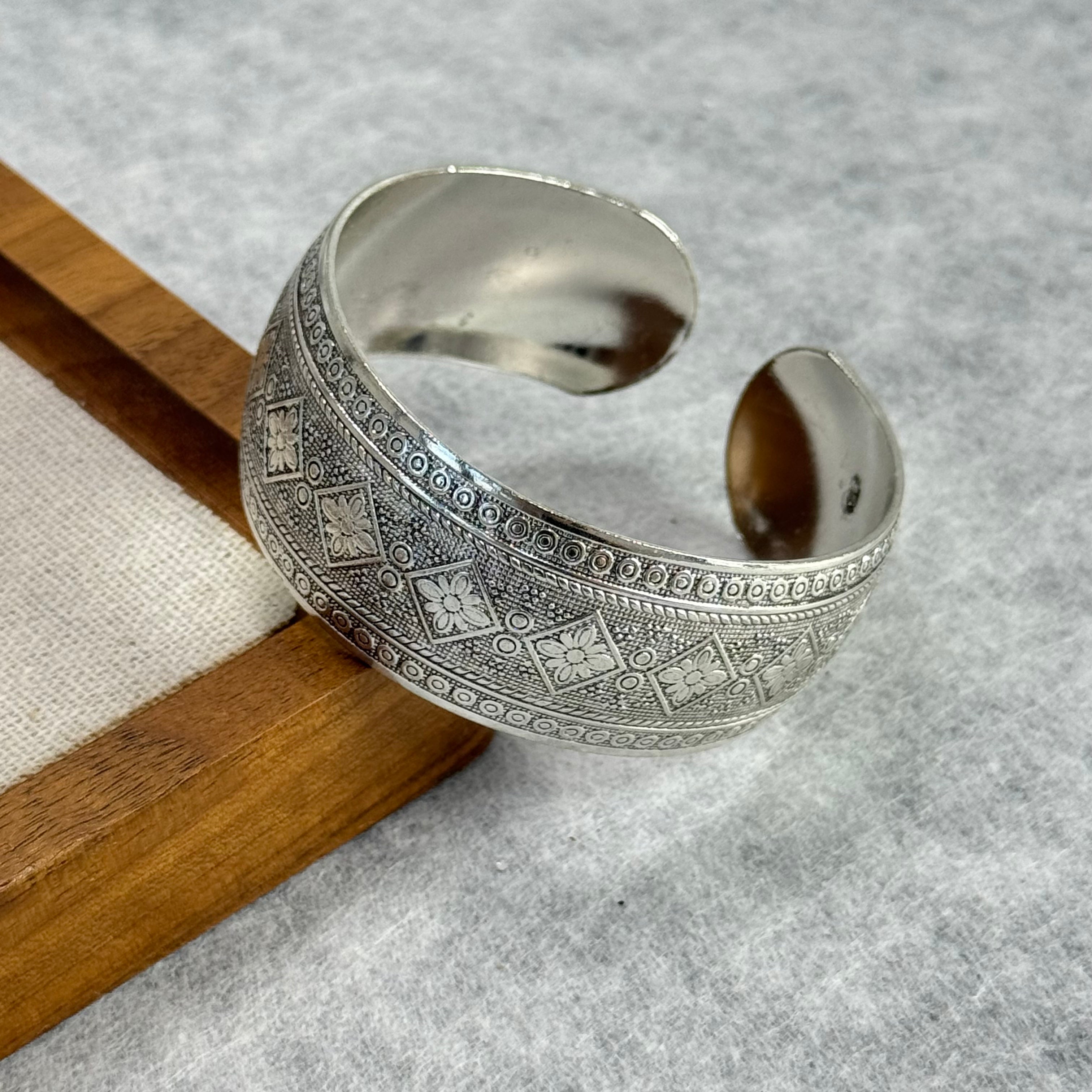 Ancient handcrafted engraved bracelet