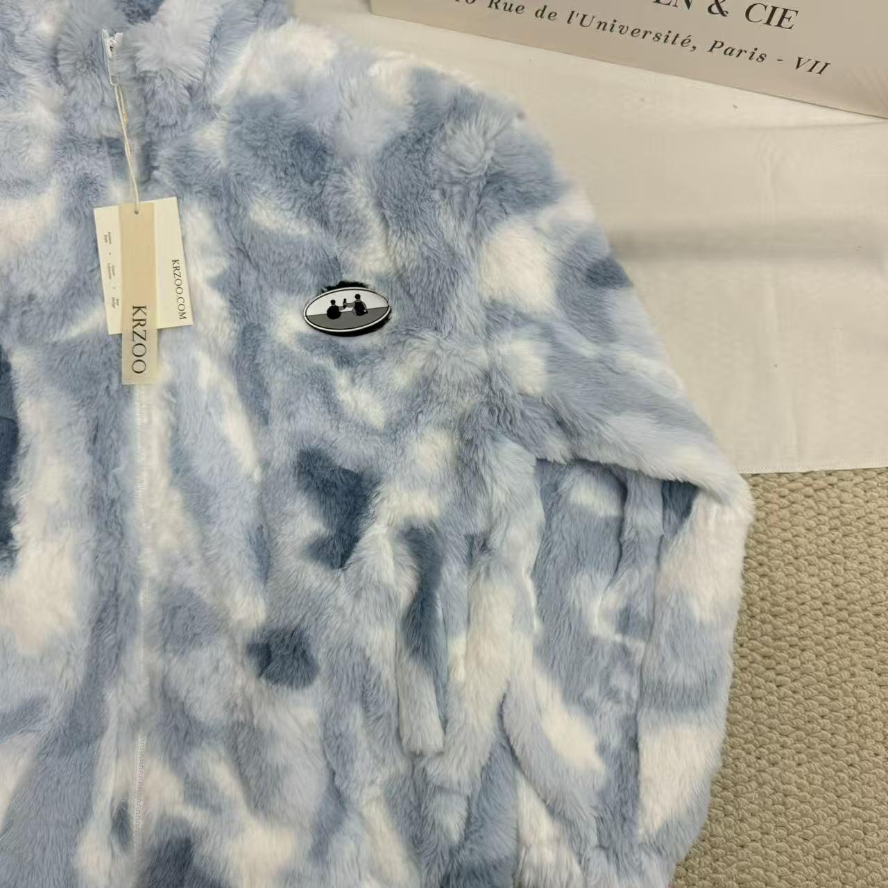 Tie-Dye Gradient Faux Lambswool Padded Jacket