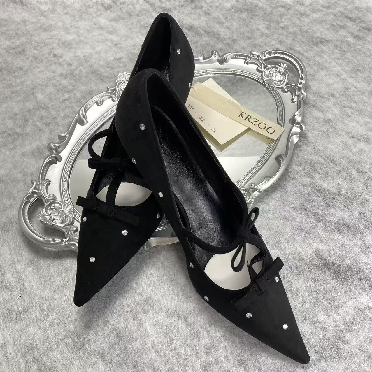 Bowsquare-toe black rhinestone high heels
