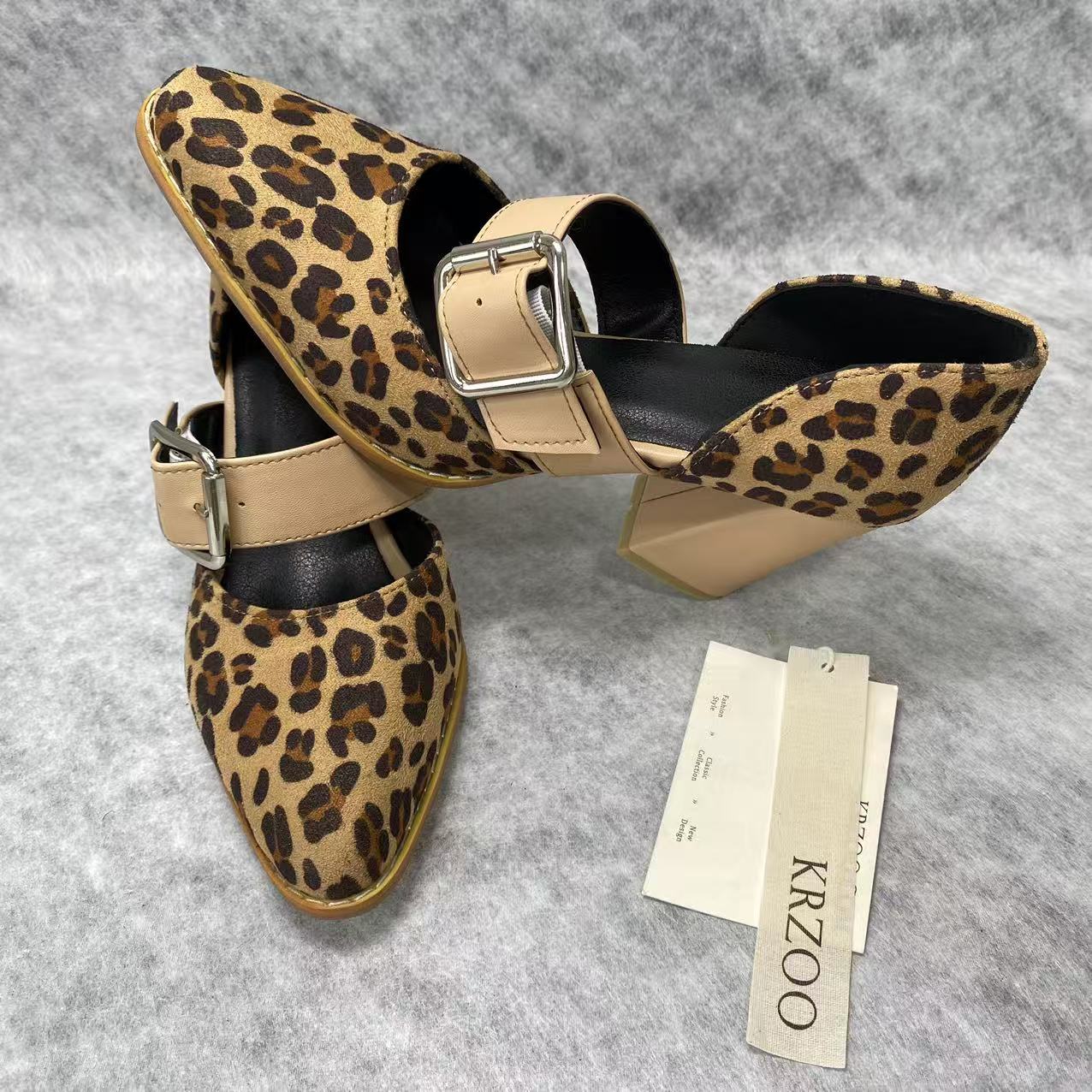 Sharp leather strap buckle with leopard print shoes
