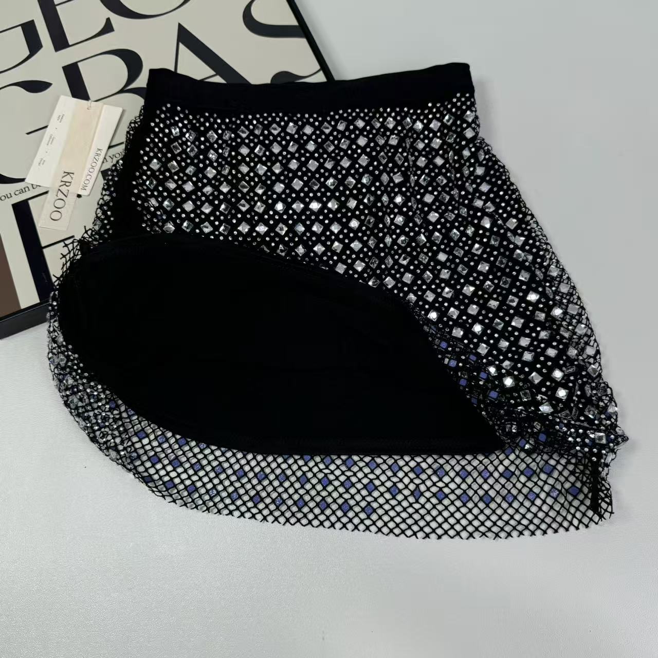 Beaded and rhinestone-studded half-length skirt