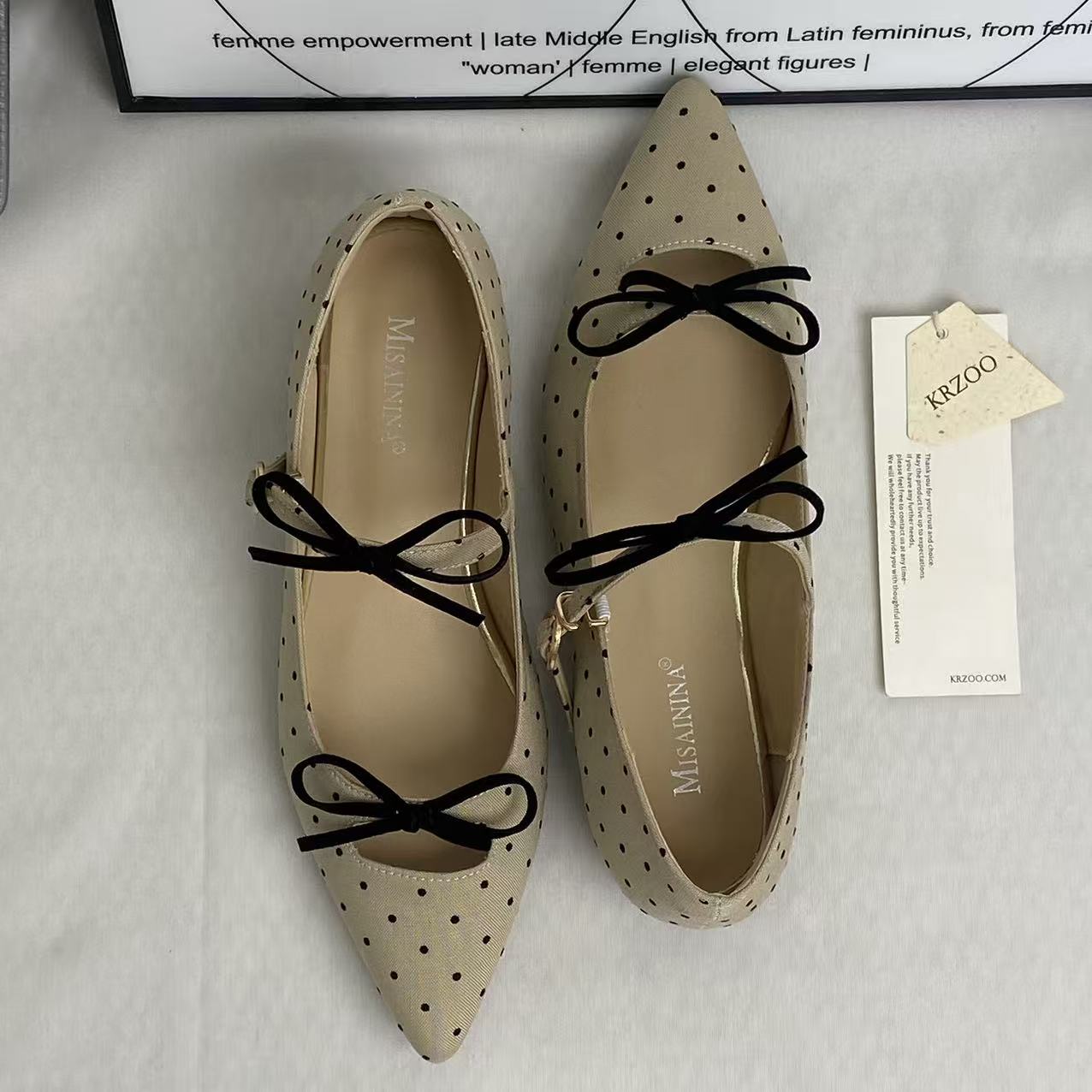 Dot pattern bow-top low-cut shoes