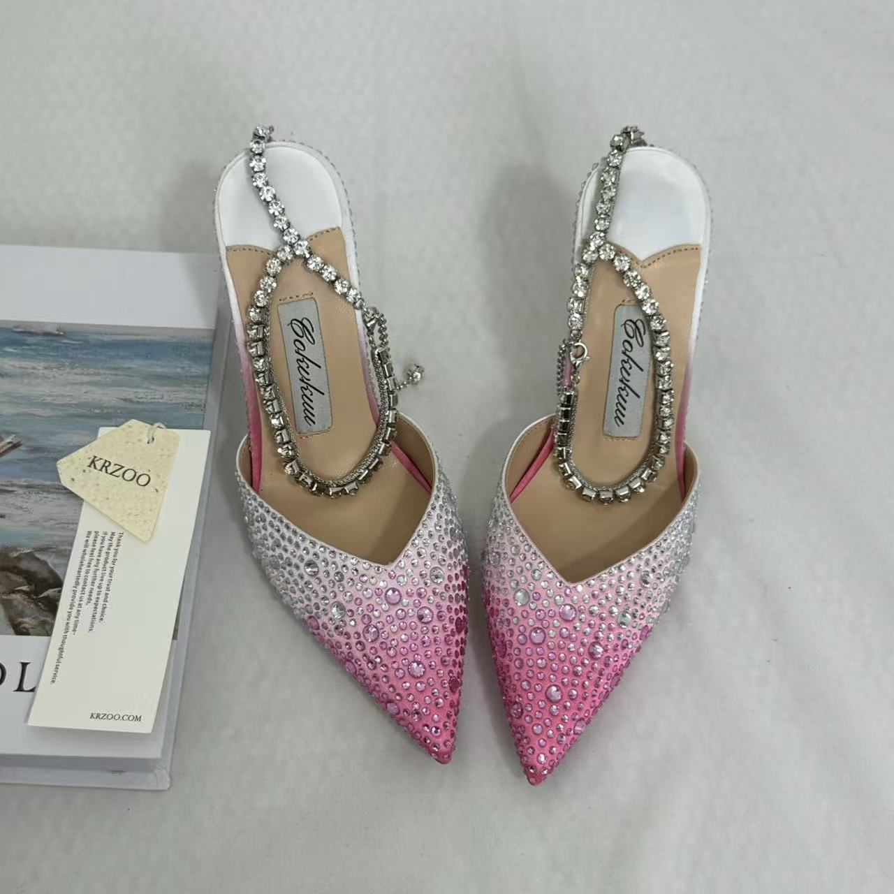 Gradient Pink Closed-Toe Sandals